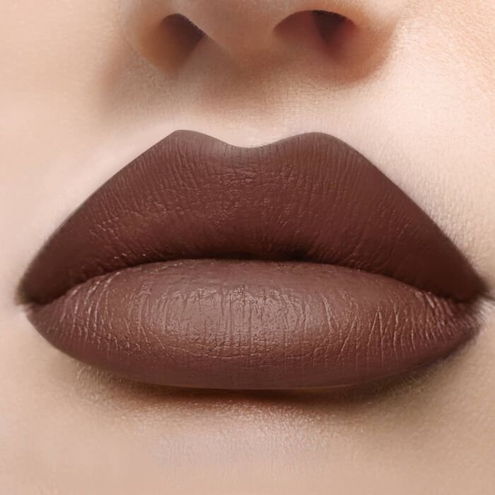 Captive Lip Liner - ChestnutChestnut